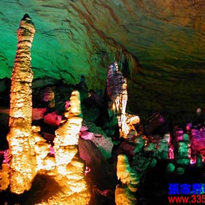 喜樂J線：張家界、鳳凰古城、天子山、猛洞河漂流、芙蓉鎮(zhèn)三晚四日游